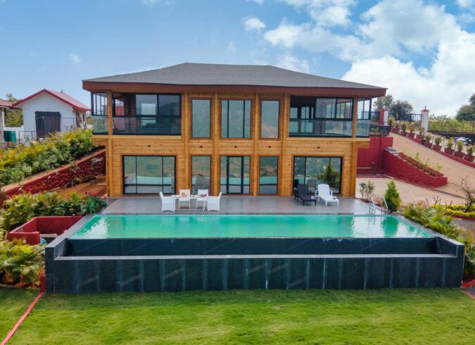 6 BHK Wooden Log House