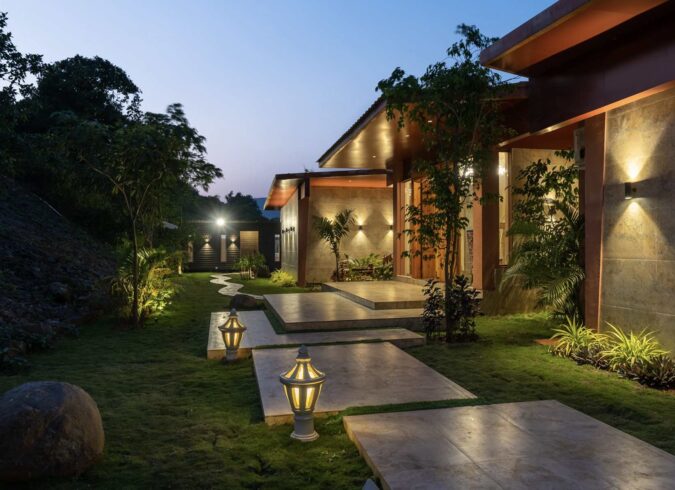 4 BHK Concrete Villa